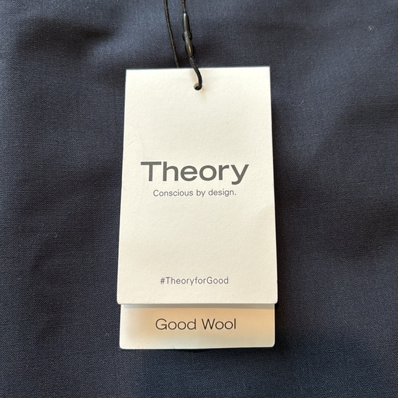 Theory Skirt - Picture 2 of 3